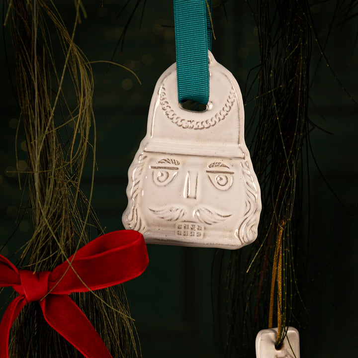 NUTCRACKER SPHERE 11CM TO 8CM L