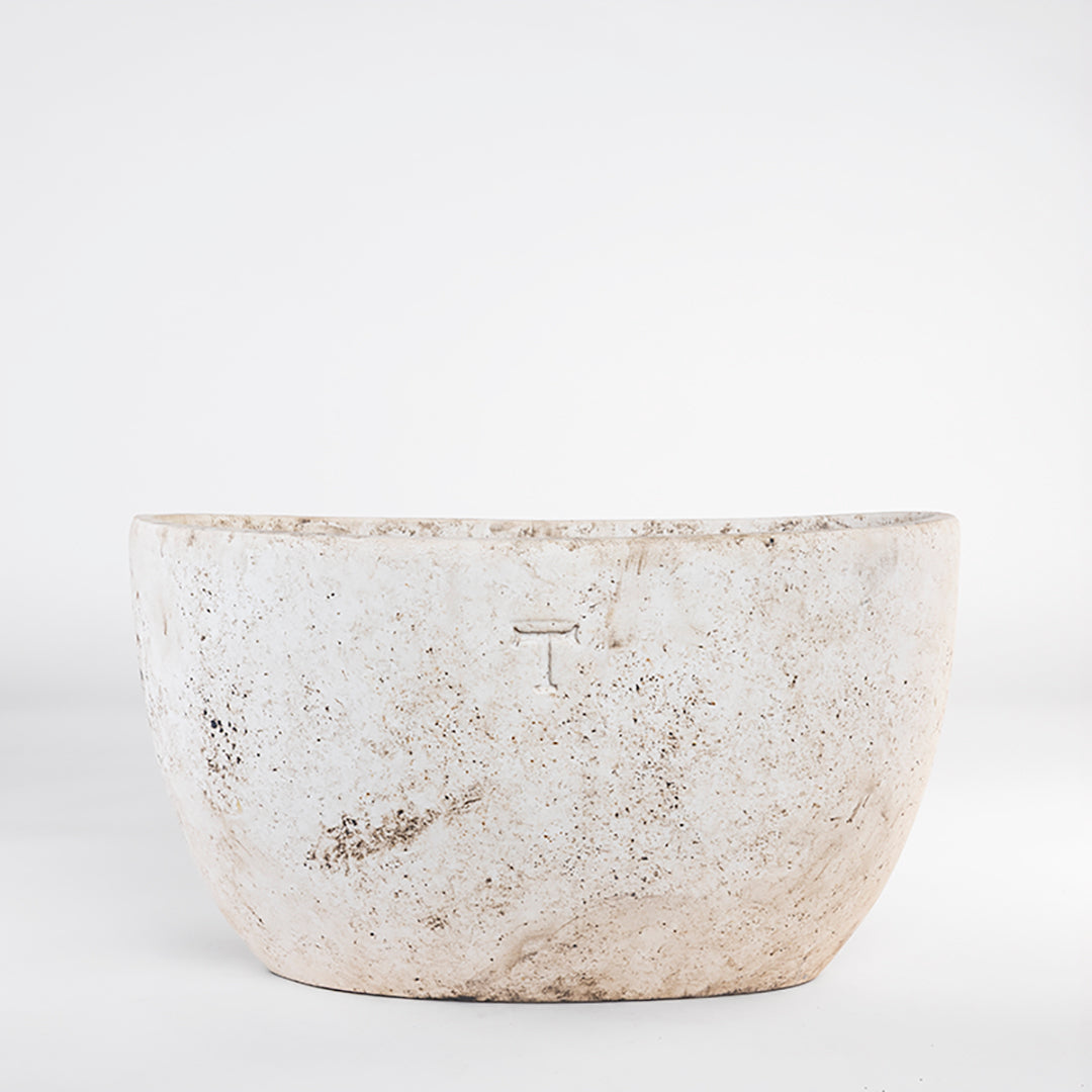 MACETA OVALADA LISA 23CM AL 39CM L 15CM AN | Trinitate