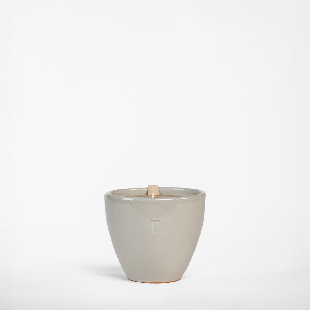 VELA AROMATICA FLOR DE LOTO 368 G / BOWL CONTEMPO 9.5CM AL 10CM D