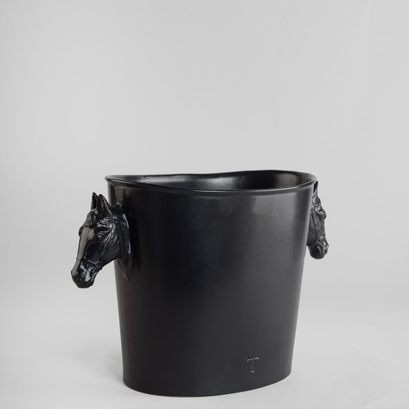 HIELERA CABALLO 40CM L