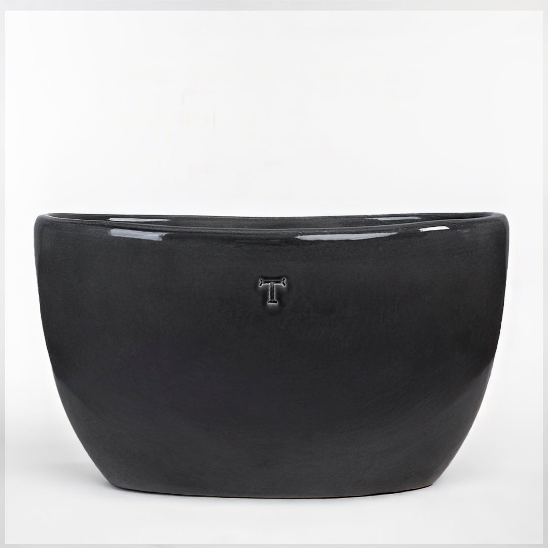 MACETA OVALADA LISA 33CM AL 54.5 L 36CM AN