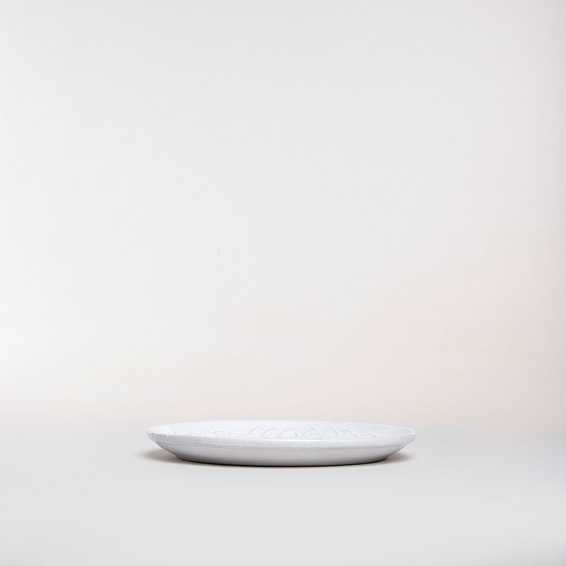 PLATO ENSALADA MUÑECA OTOMÍ  2.3CM AL 22CM D | Trinitate