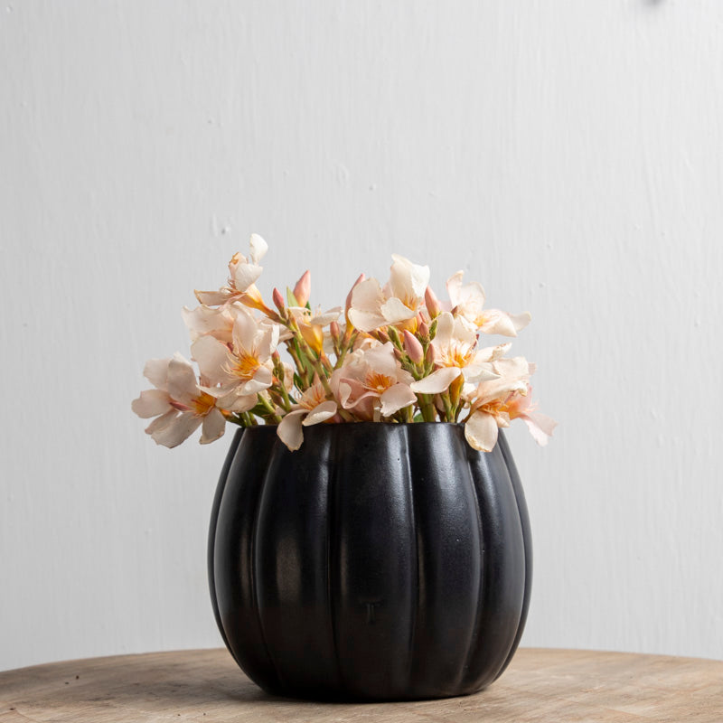 FLORERO FLOR CON GAJOS 12CM AL 11CM D