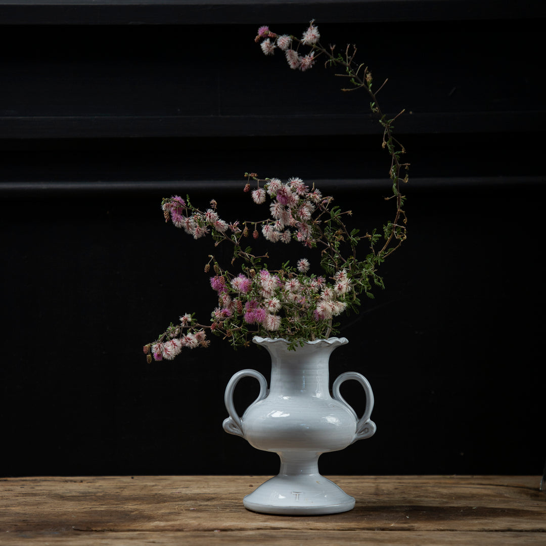 FLORERO ESCAROLA 2 ASAS 16CM AL 14CM L 9 CM AN