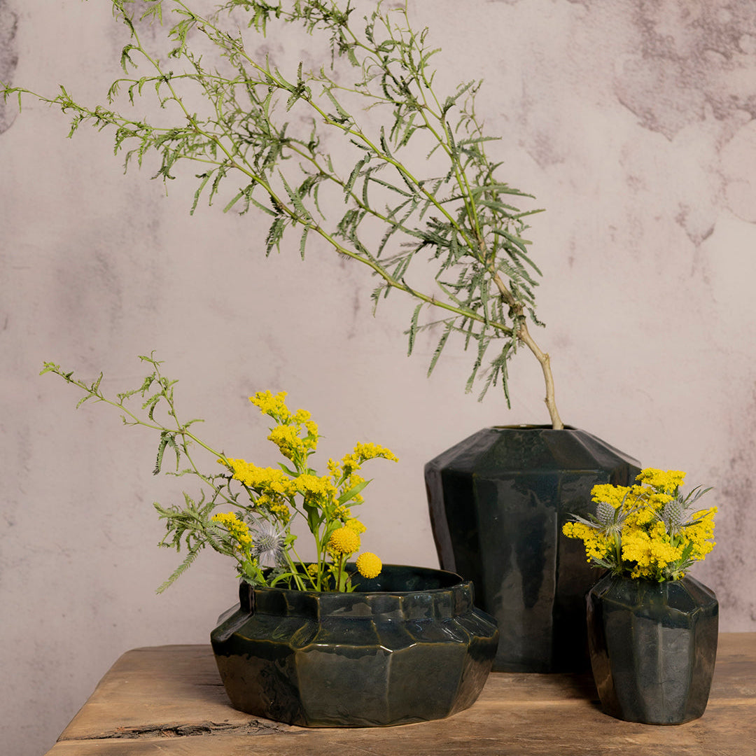 FLORERO ANGULAR 12CM AL 28CM D