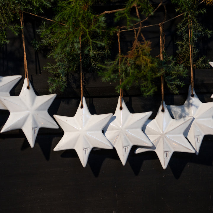 STAR PENDANT 11CM H 9CM L 2CM W